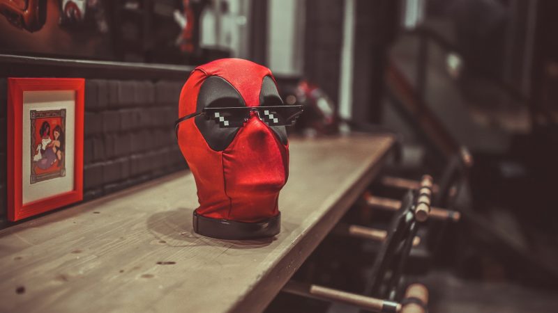 De paradox van Deadpool: Van DC-rivalen tot virtuele chaos