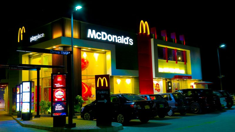 Vijftig jaar Big Mac en de onweerstaanbare kracht van nostalgie