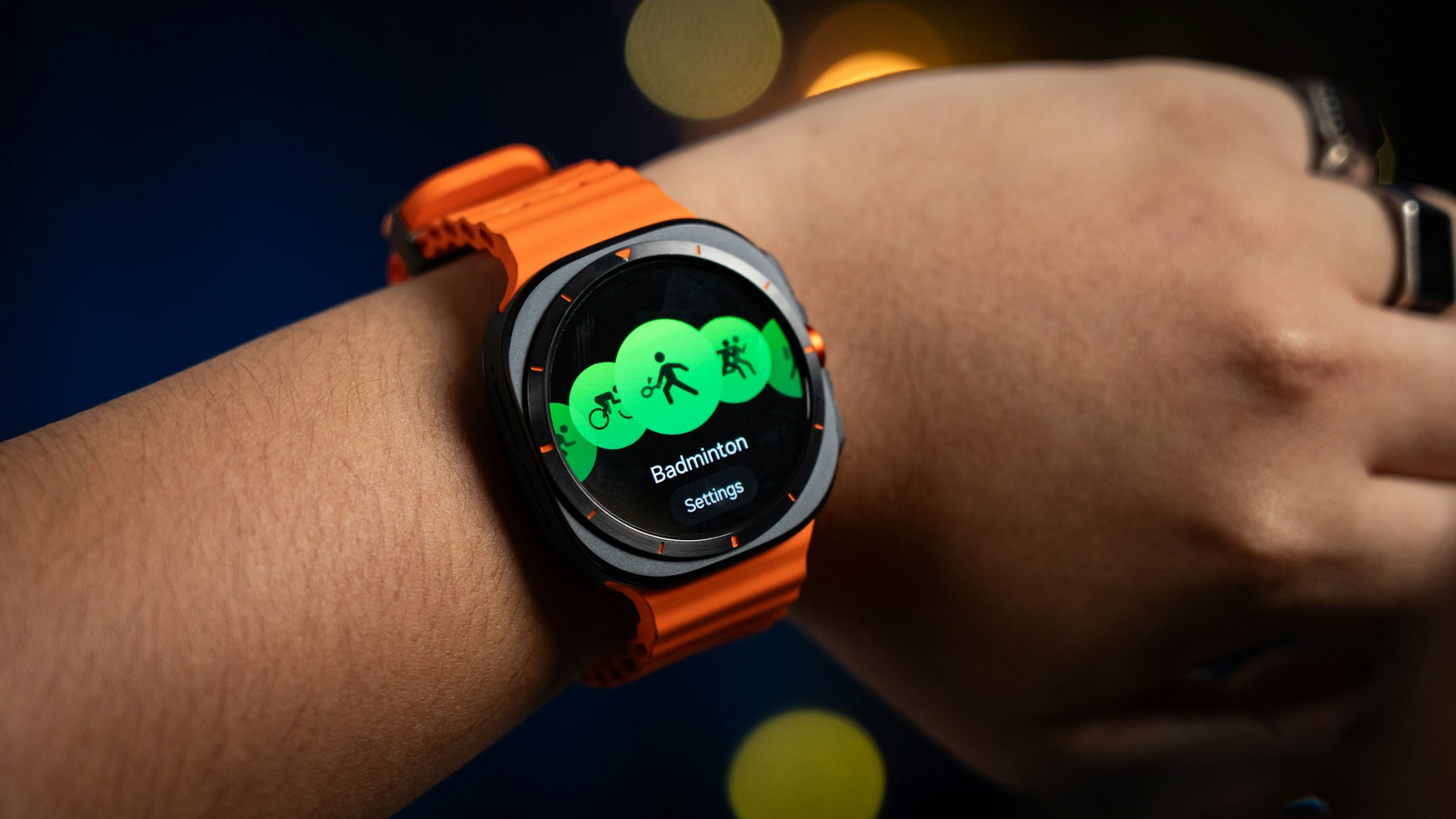 De Paradox van de Samsung Galaxy Watch: Prachtige Hardware, Grillige Software en een Blik op de Toekomst